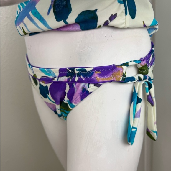 Unbranded Floral Women’s Two Piece Swimsuit - Picture 11 of 13